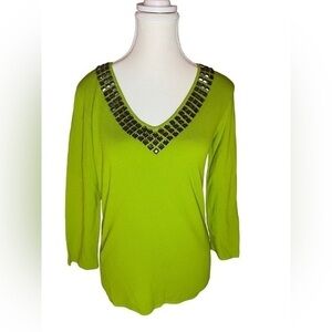 ⭐️ Lime green v-neck top with beads- size medium